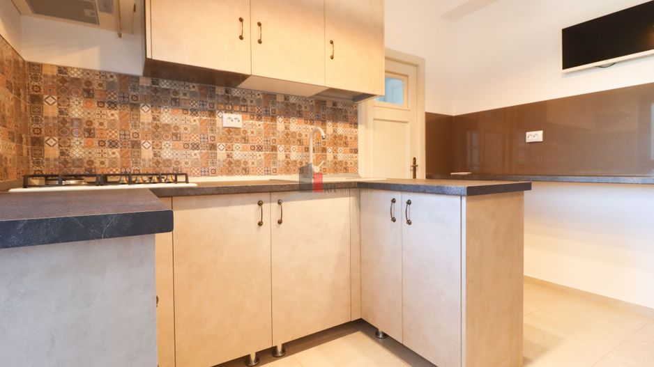 Apartamentul "COBERTURA",  PENTHOUSE "PIATA SPANIEI", TERASA 63 mp, CONSOLIDAT - Poză 43
