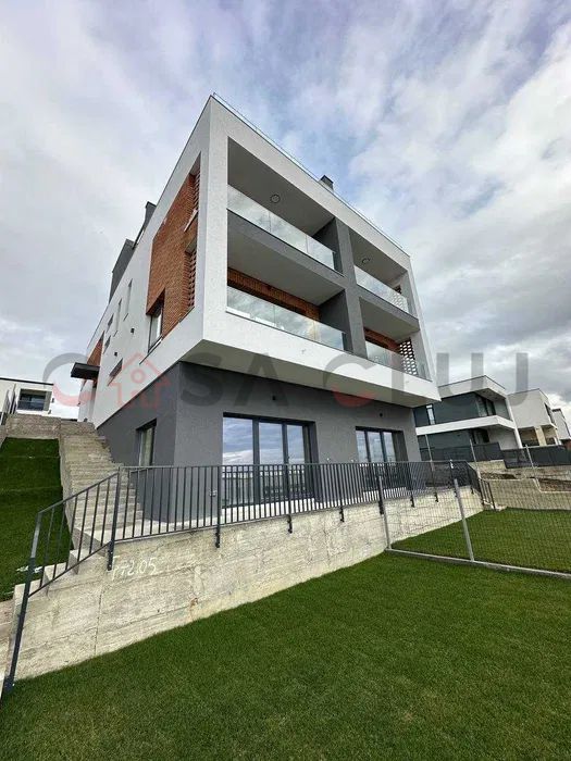 Duplex semifinisat cu vedere panoramica zona Voronet! - Poză 6