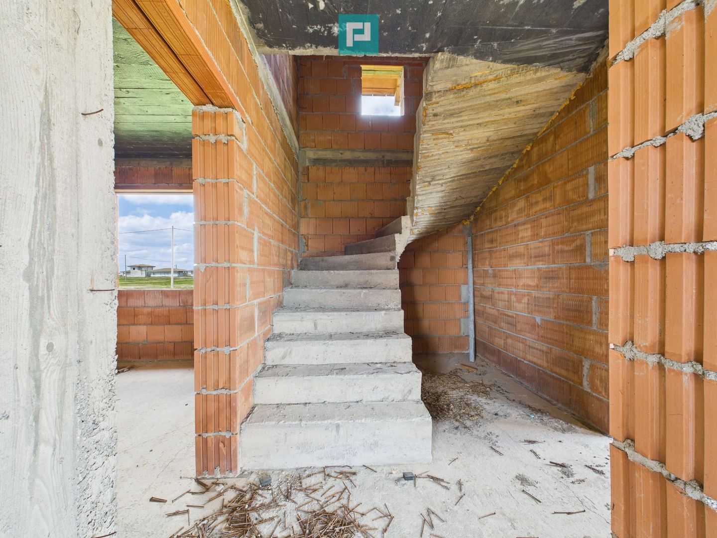 Casă la roșu, teren 600 mp, în Săcălaz - Poză 15