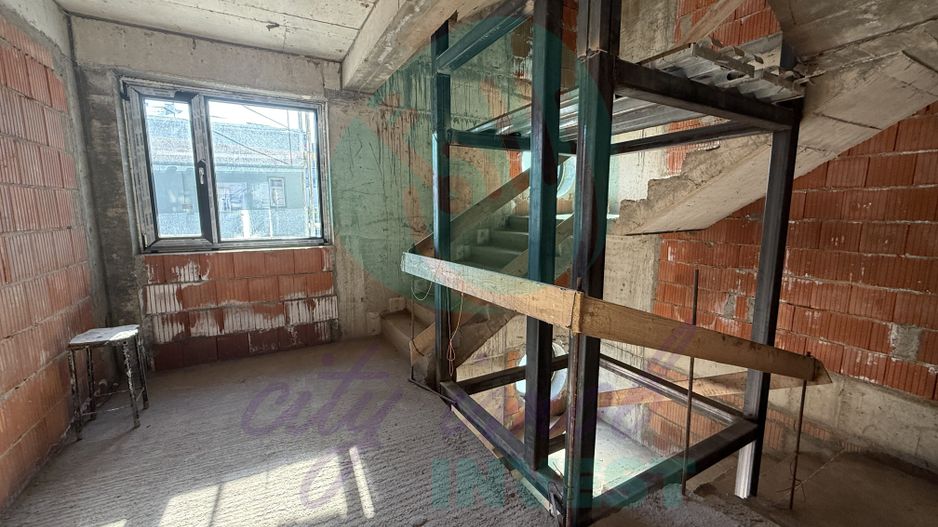 2 camere la parterul unui bloc boutique langa PARC si METROU cu parcare si boxa - Poză 15