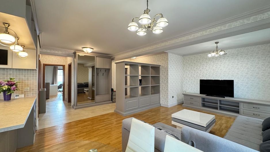 Apartament ELEGANT 3CAM 85MP GARAJ EUROPA - Poză 1