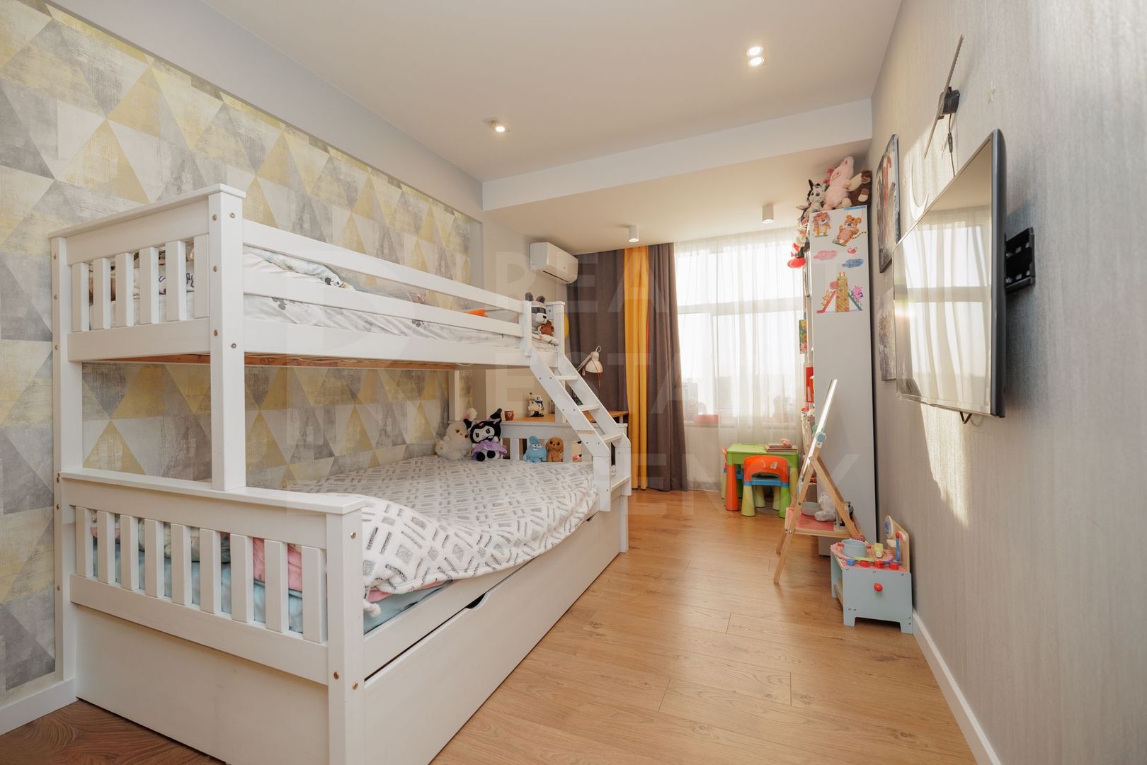 Vânzare, apartament 2 camere, str. Nadejda Russo, Rîșcani - Poză 6