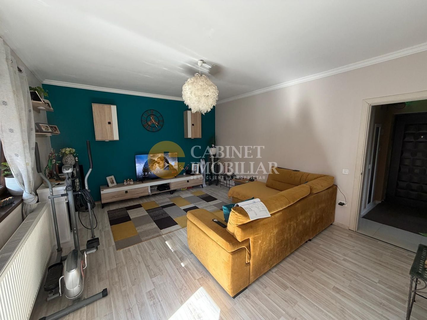 VISANI - 3 CAMERE DECOMANDAT - GRADINA PROPRIE - MOBILAT SI UTILAT - BOXA - Poză 3