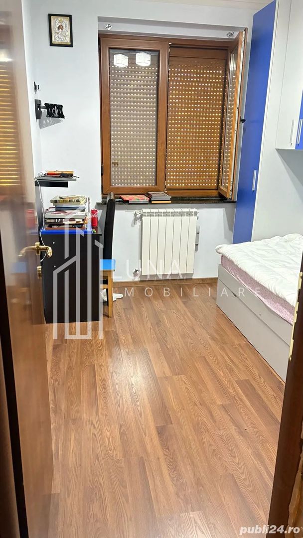 apartament 3 camere de vanzare - Poză 10