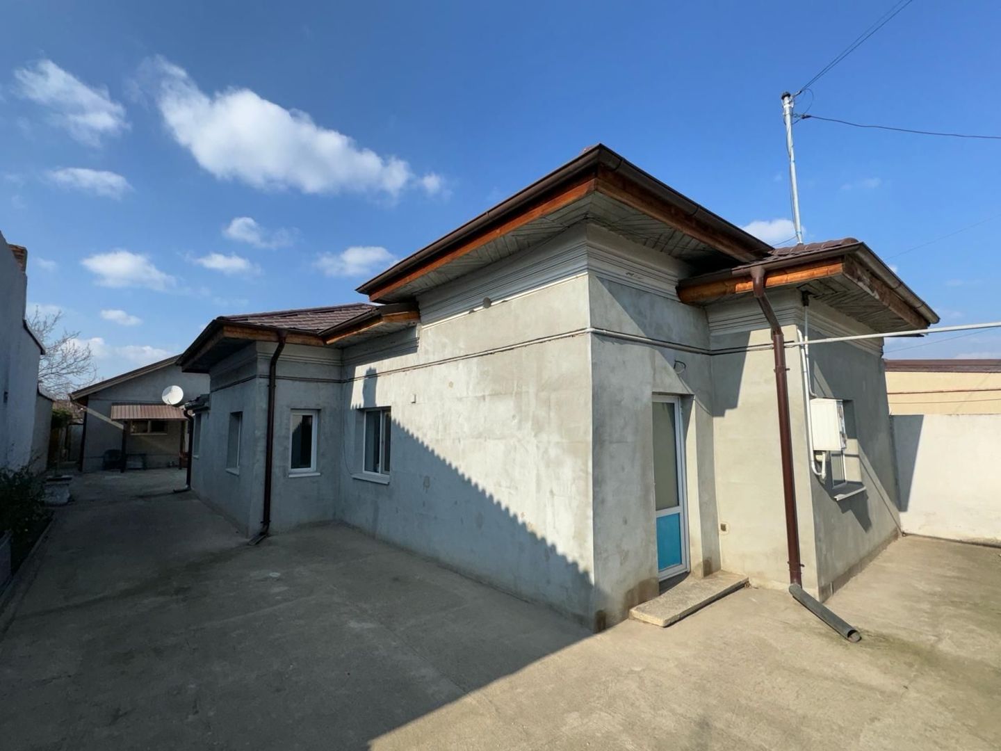 Vanzare casa Chiajna, central, comision 0 ! - Poză 1