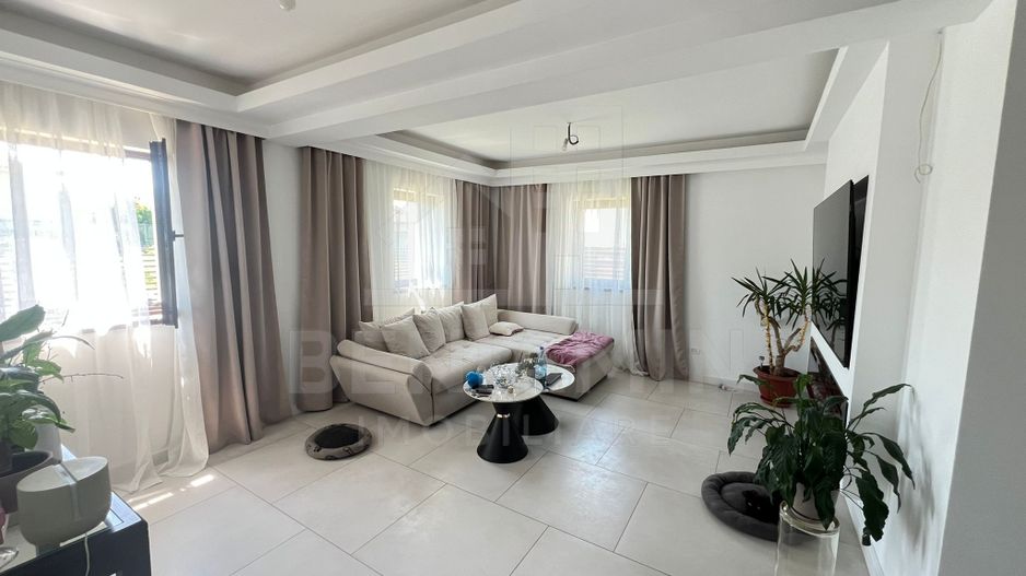 Casa-4-Camere-165mp-Utili-480mp-Garaj-Teren-Bartolomeu-Brasov - Poză 6