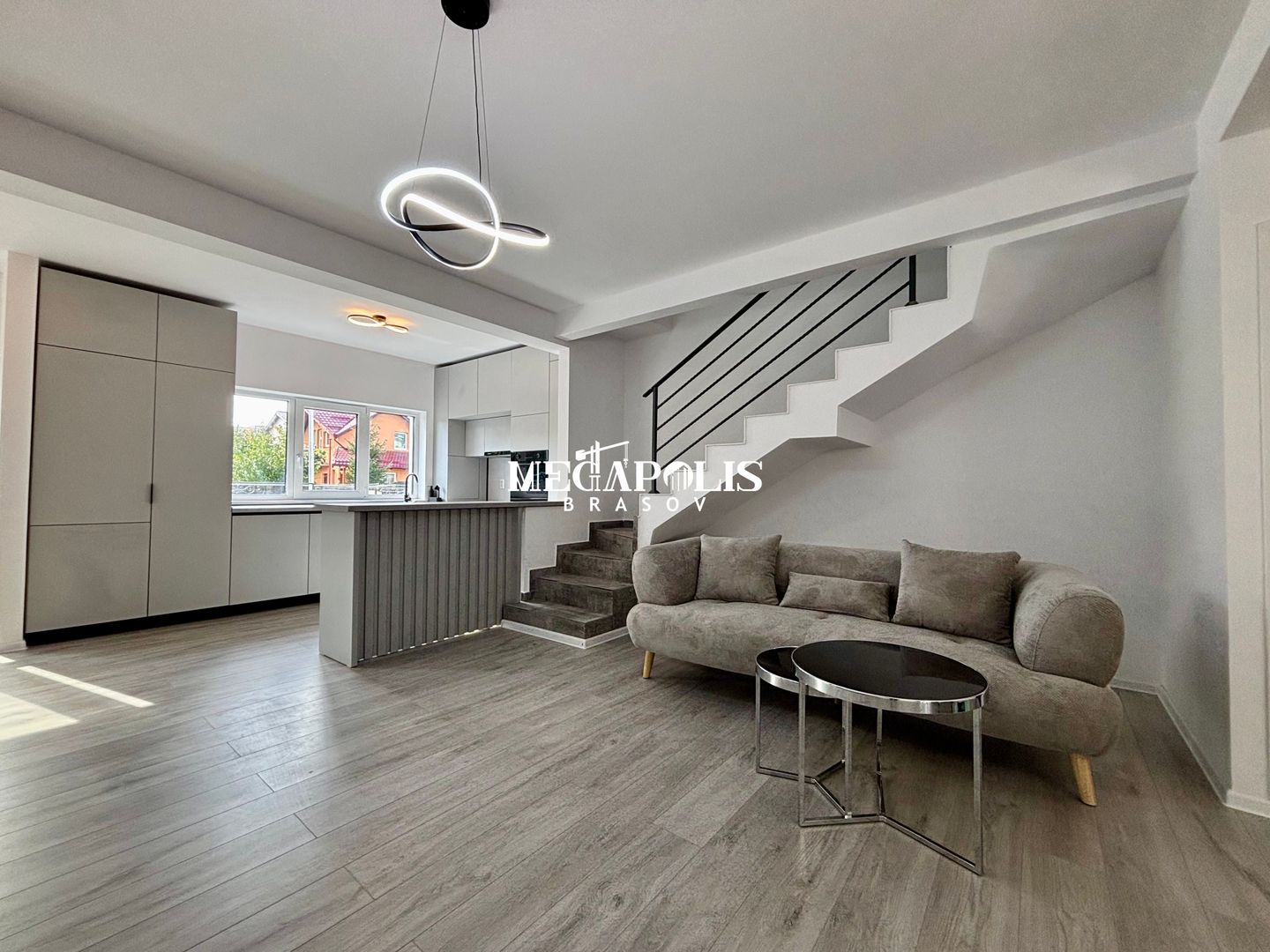 Duplex 4 camere | Prima închiriere | Curte Proprie | Sânpetru - Poză 6