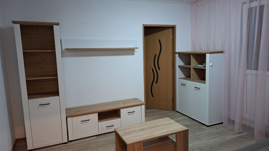 Apartament 2 camere ND 45 mp Podu Ros-380euro - Poză 3