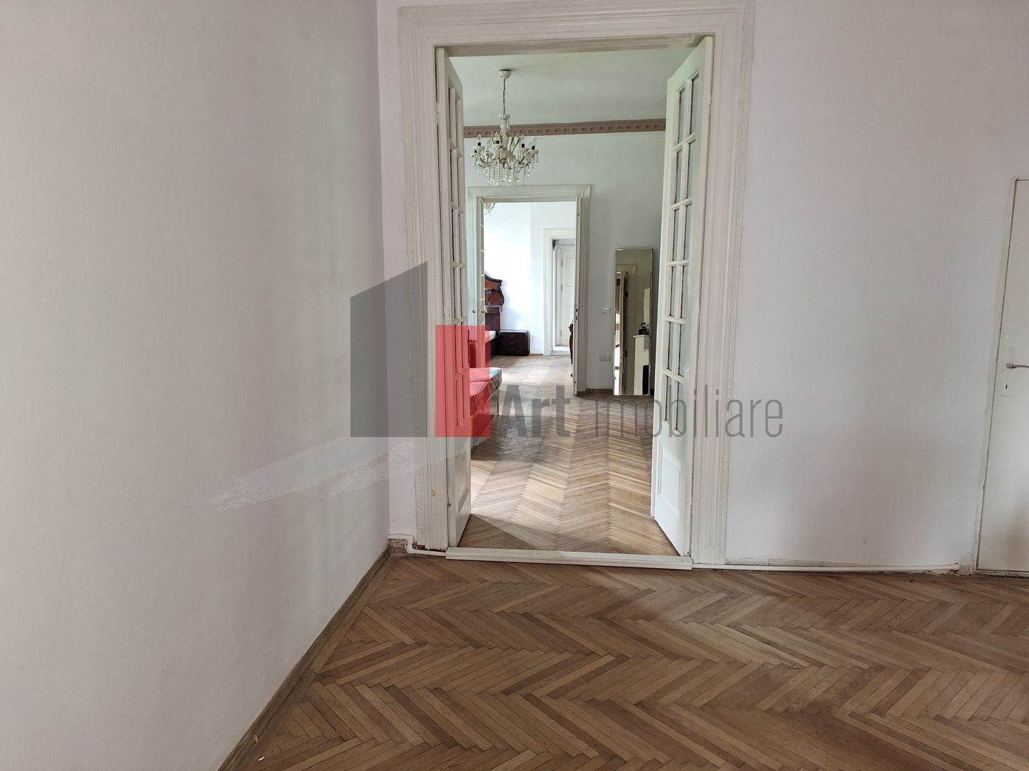 Apartamentul "KORTER" , et. 2 in vila, SINGUR PE ETAJ - Poză 11