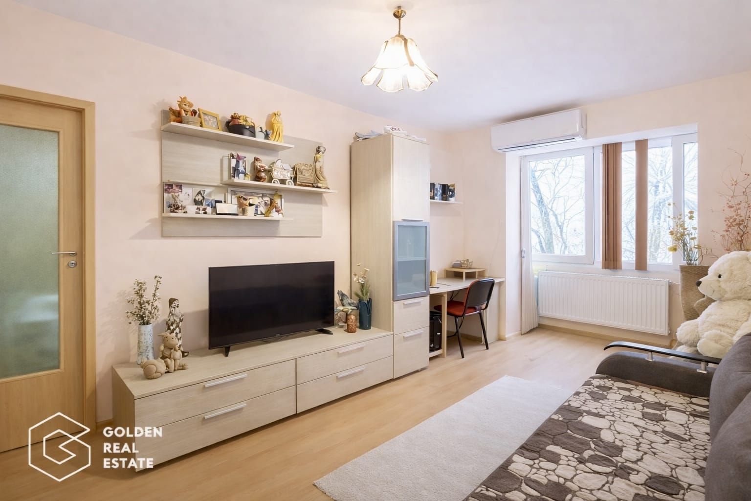 Apartament cu 3 camere in Calea Sagului, COMISION 0% - Poză 1