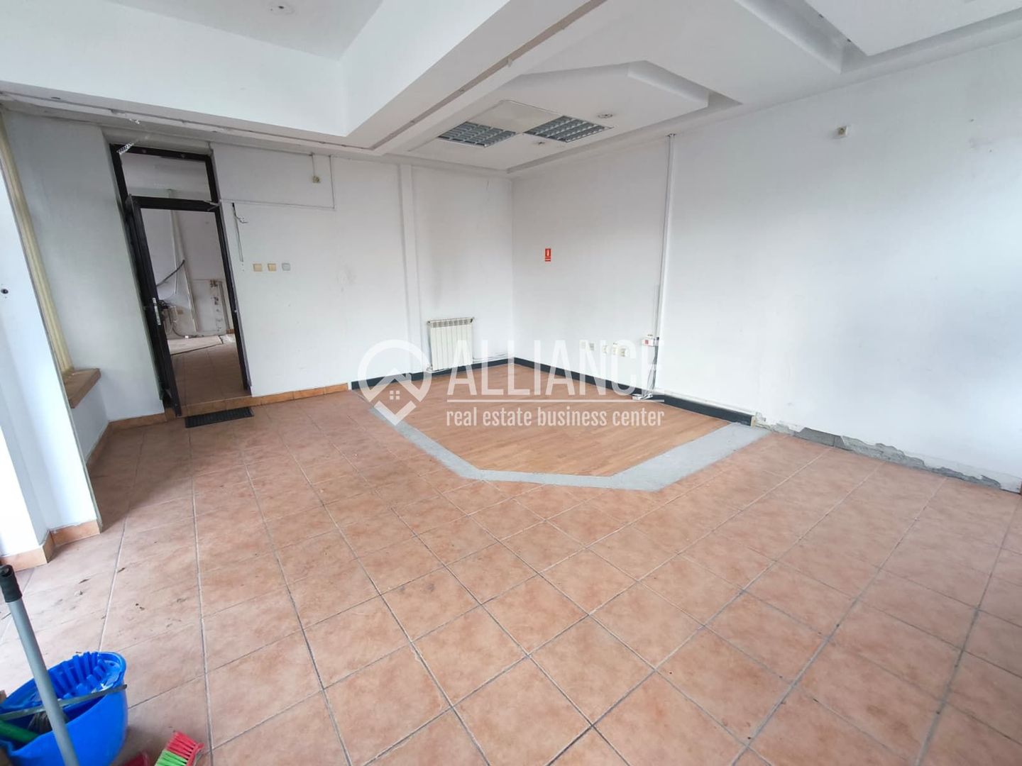 CENTRU Bdul Tomis spatiu comercial cu vitrina stradala! - Poză 5