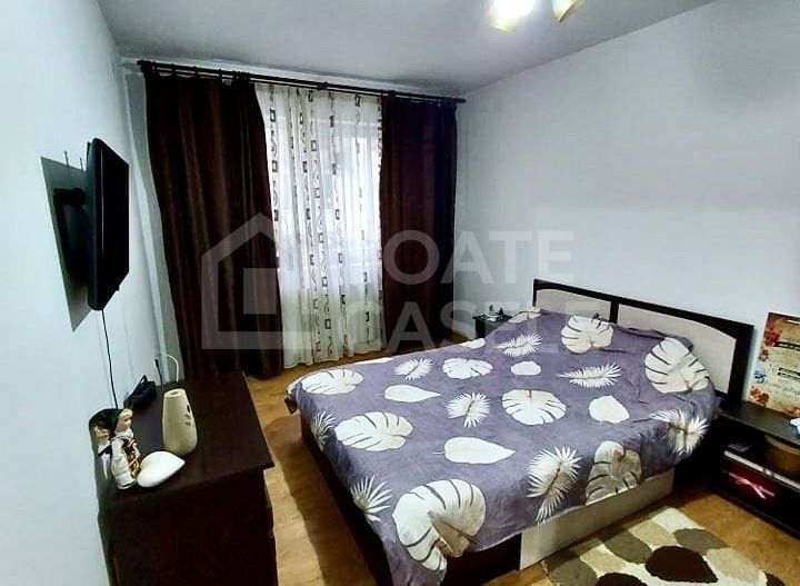 Apartament cu 2 camere decomandate si balcon generos – Floresti - Poză 1