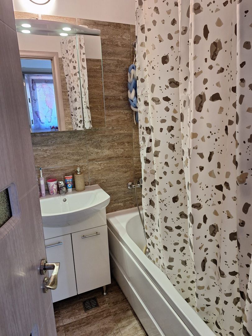 Apartament 2 camere Etj1, decomandat, loc de parcare Inclus in pret - Poză 13