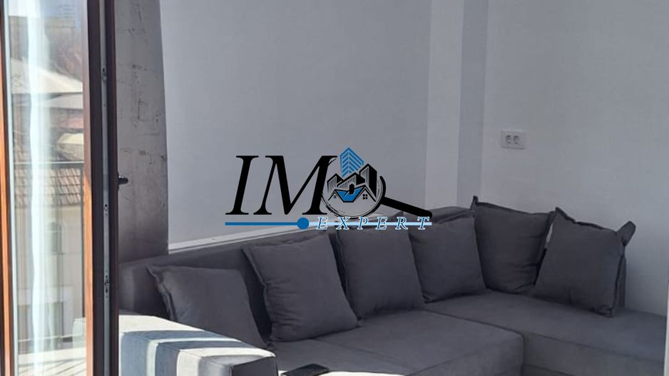 Apartament renovat de închiriat Cetate - Poză 1