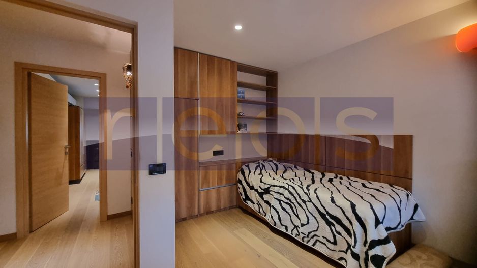 VANZARE 3 CAMERE SEMIDECOMANDAT - Mall Vitan - Poză 6