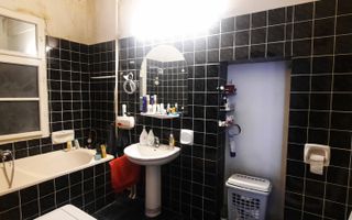 Apartament in Piata Victoriei - Poză 6