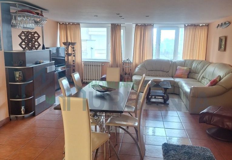 Pf .  INCHIRIEZ Ap 3 Cam D Centru Civic - Poză 1