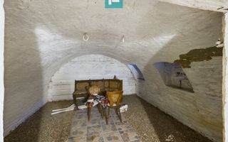 Casă cu 5 camere în Vladimirescu - Poză 22