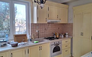 Casa Elegantă în Borhanci - Poză 4