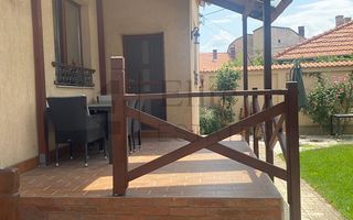Casa ultracentrala - o oaza de liniste in inima orasului - Poză 16