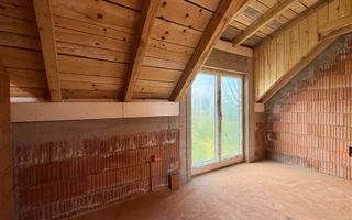 PROIECT DEOSEBIT CU GARAJ- LA ROSU - Poză 11