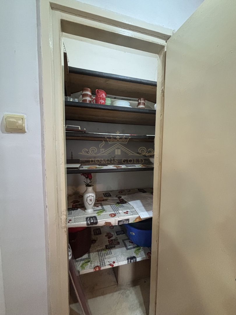 Apartament semidecomandat cu dormitor și living | Grigorescu – Strada - Poză 2