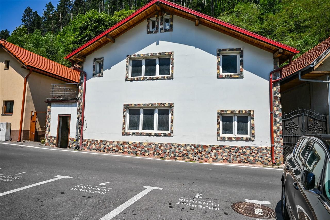 Oportunitate rezidential/investitional in Centrul Istoric Medieval al Brasovului - Poză 5