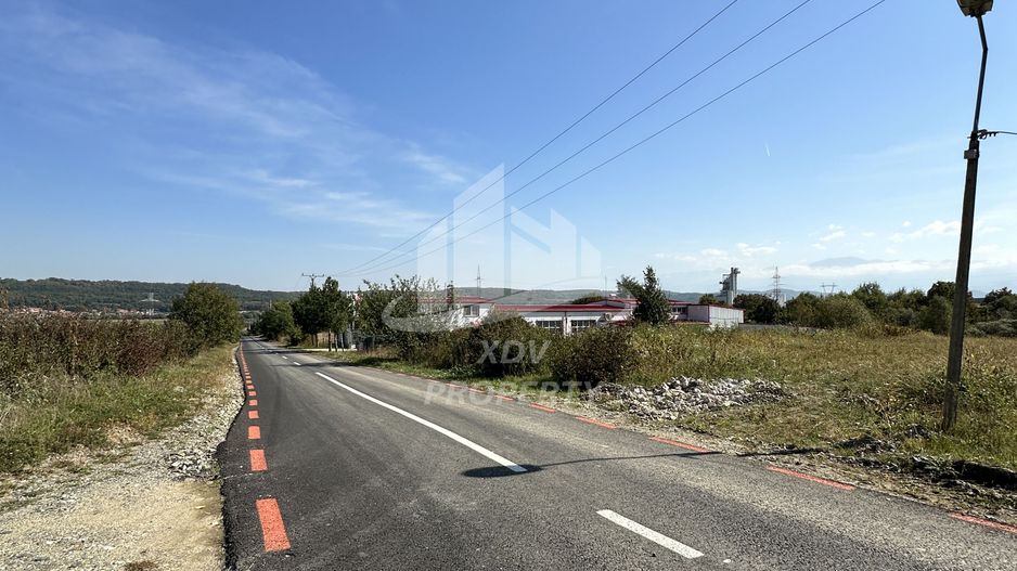 Constructie 3707 mp + Teren intravilan 8828 mp Sibiu /Selimbar - Poză 8