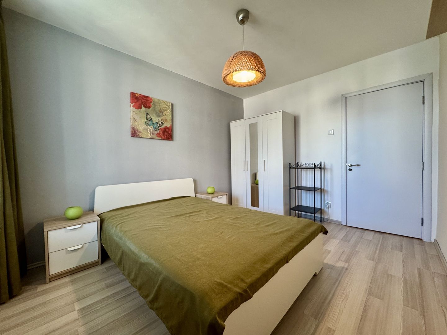 APARTAMENT PREMIUM | DOROBANTI - Poză 2