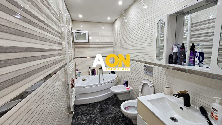 Casa 3 camere, mobilata, utilata, 600 mp teren, zona Prefectura - Poză 8