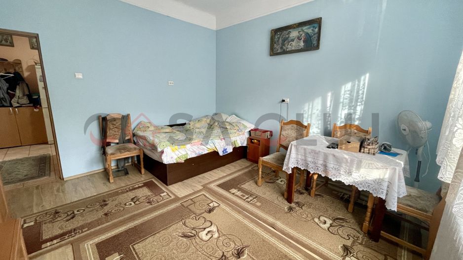 Imobil cu multiple posibilități de utilizare, cu doua locuri de parcare in curte - Poză 4