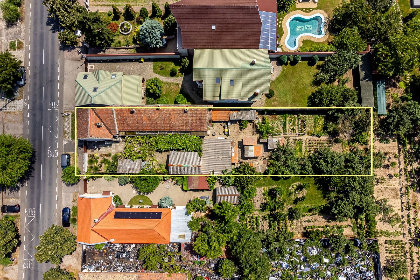 PRET NOU!!! Casa in Parneava - Poză 3