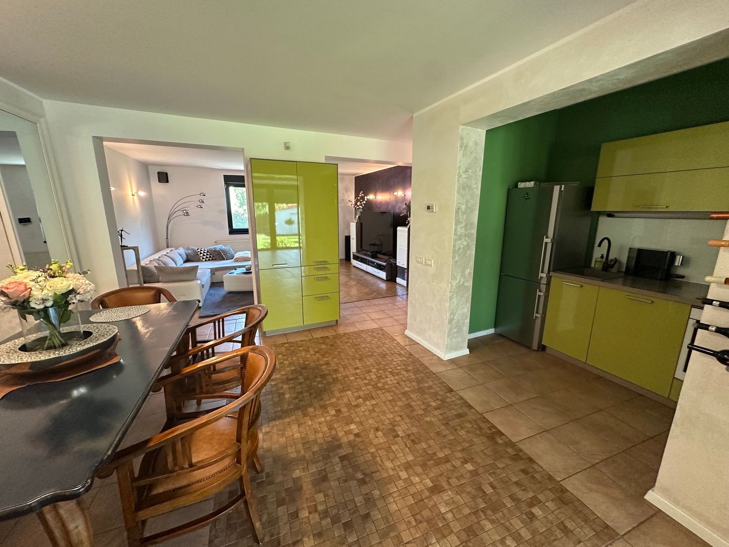 Casa Parter + Mansarda în Braytim - Poză 8