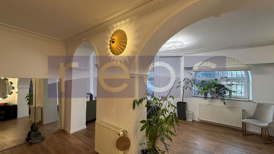 INCHIRIERE SPATIU SALON  DE LUX IN VILA | DOROBANTI | MOBILAT-UTILAT - Poză 12