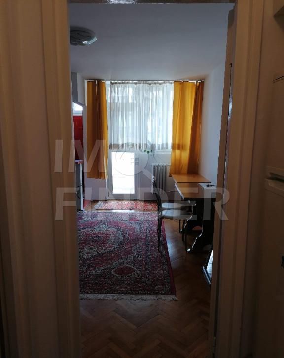 Garsoniera Detunata 6/10 zona Iulius Mall - Poză 6