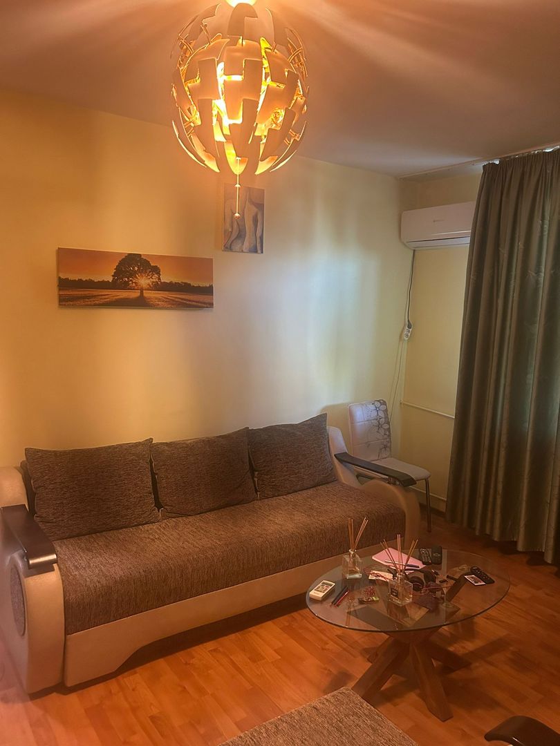 Apartament 2 camere, etaj 3, Trivale, la intrare in cartier - Poză 3