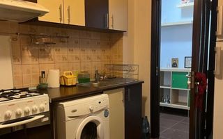 Garsoniera - spatioasa I Prelungirea Ghencea - Poză 4