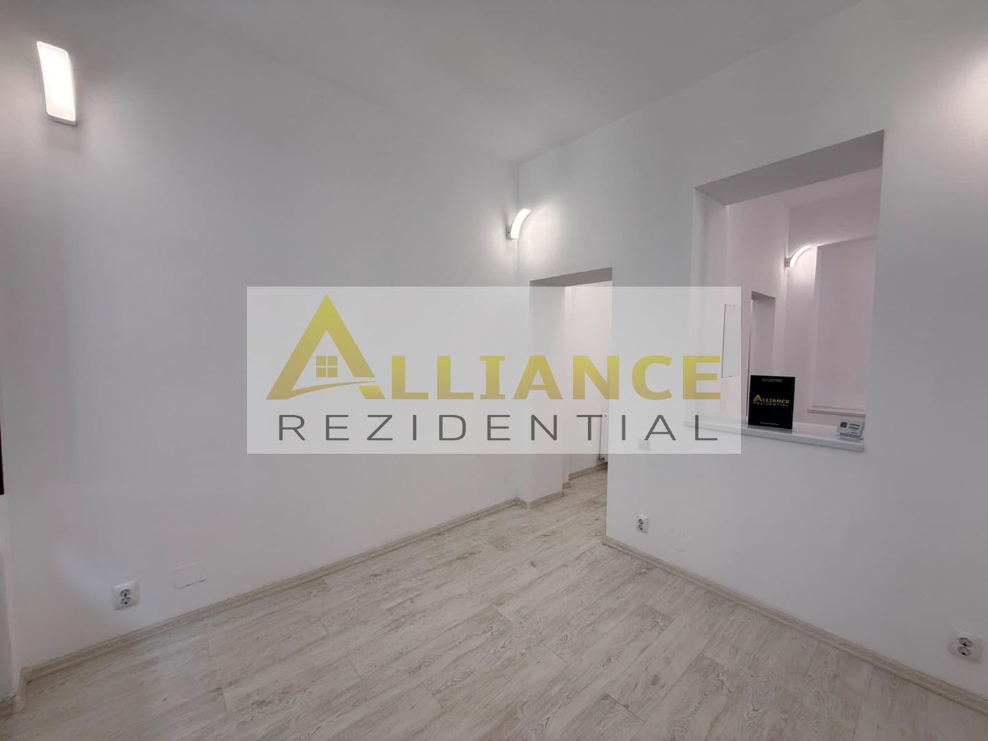 Ultracentral-Apartament 2 Camere Tip Duplex-Gata de Mutare - Poză 3