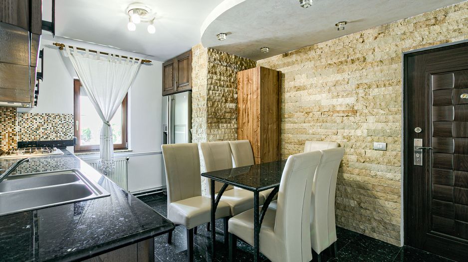 Apartament clasic cu 2 camere in Micalaca - Poză 7