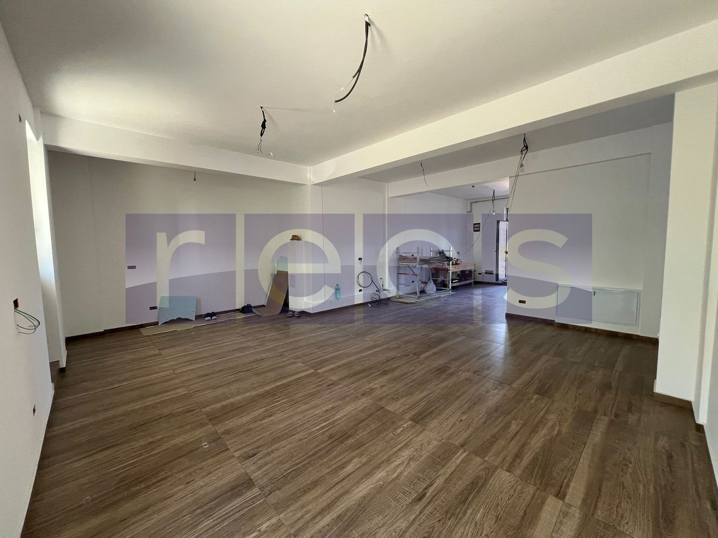 VANZARE SPATIU COMERCIAL | BLOC 2026 | ZONA PALLADY - Poză 3
