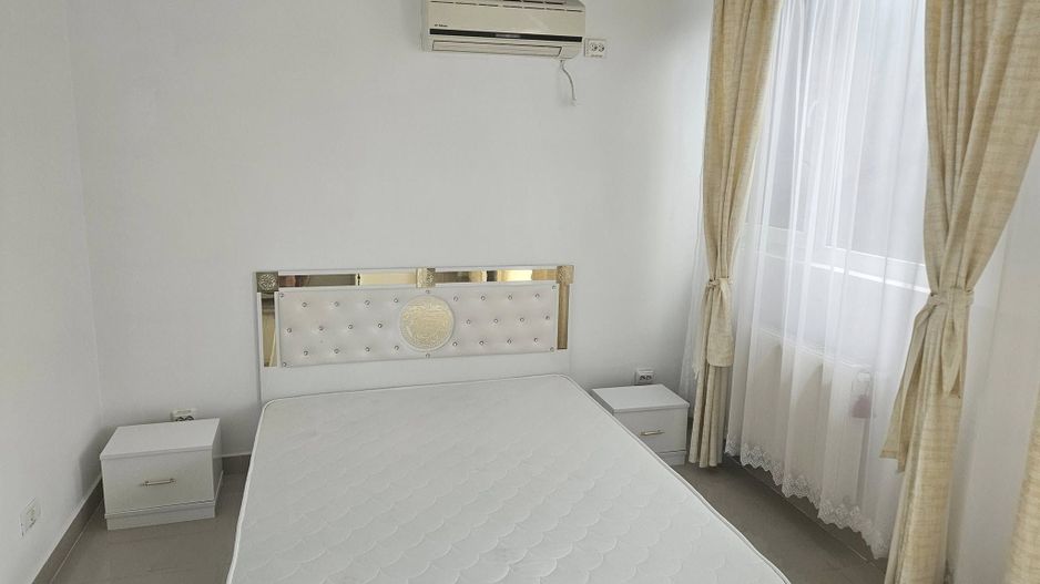 Spre Chirie - apartament 3 camere , etaj 1 in Vila - Poză 3