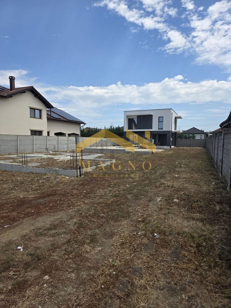 VILA noua 4 camere  + 2 locuri cu fundatie Vladimirescu zona Europa - Poză 7