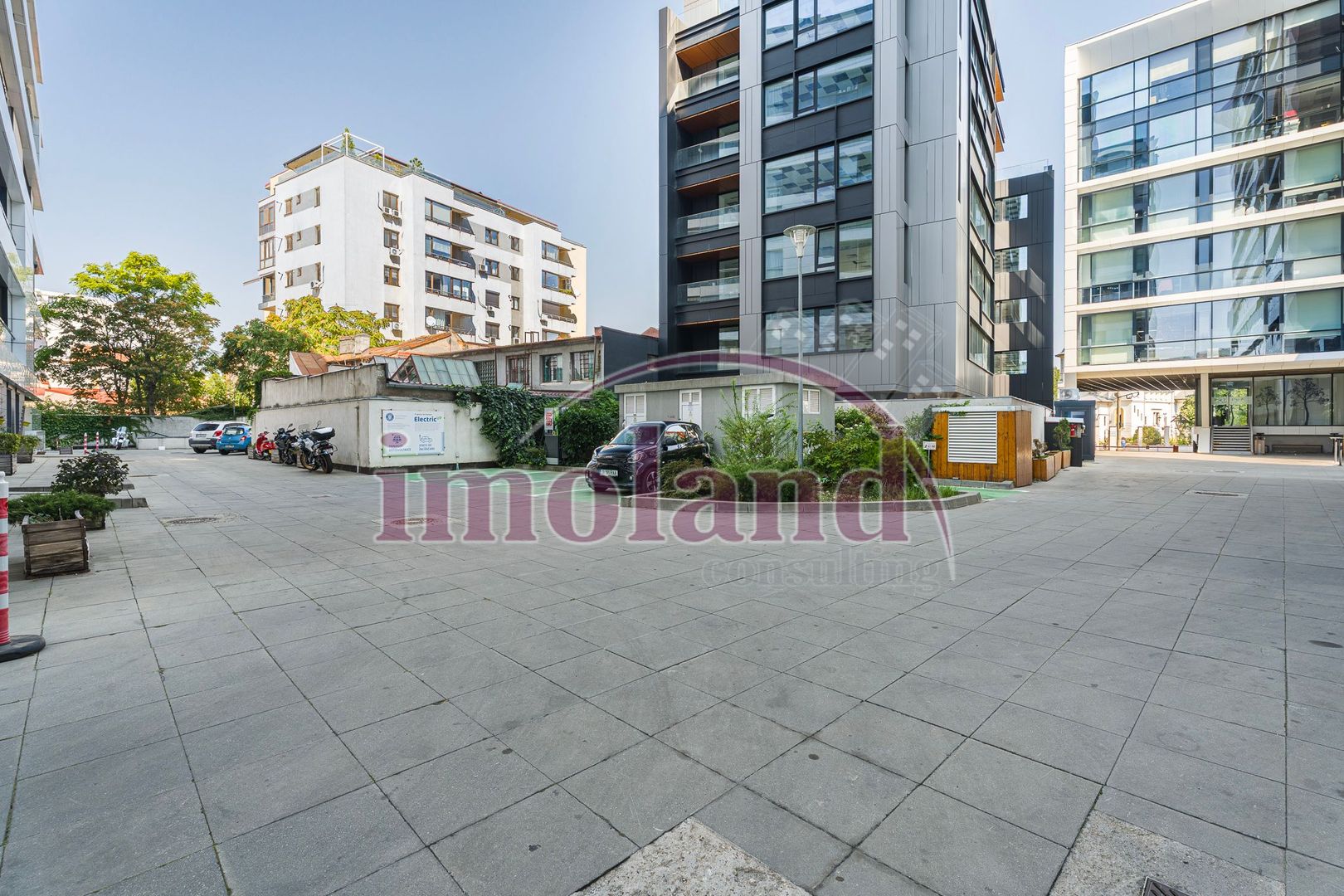 Vanzare - Apartament 3 camere- ULTRACENTRAL - Complex Delea Veche 24 - Poză 21