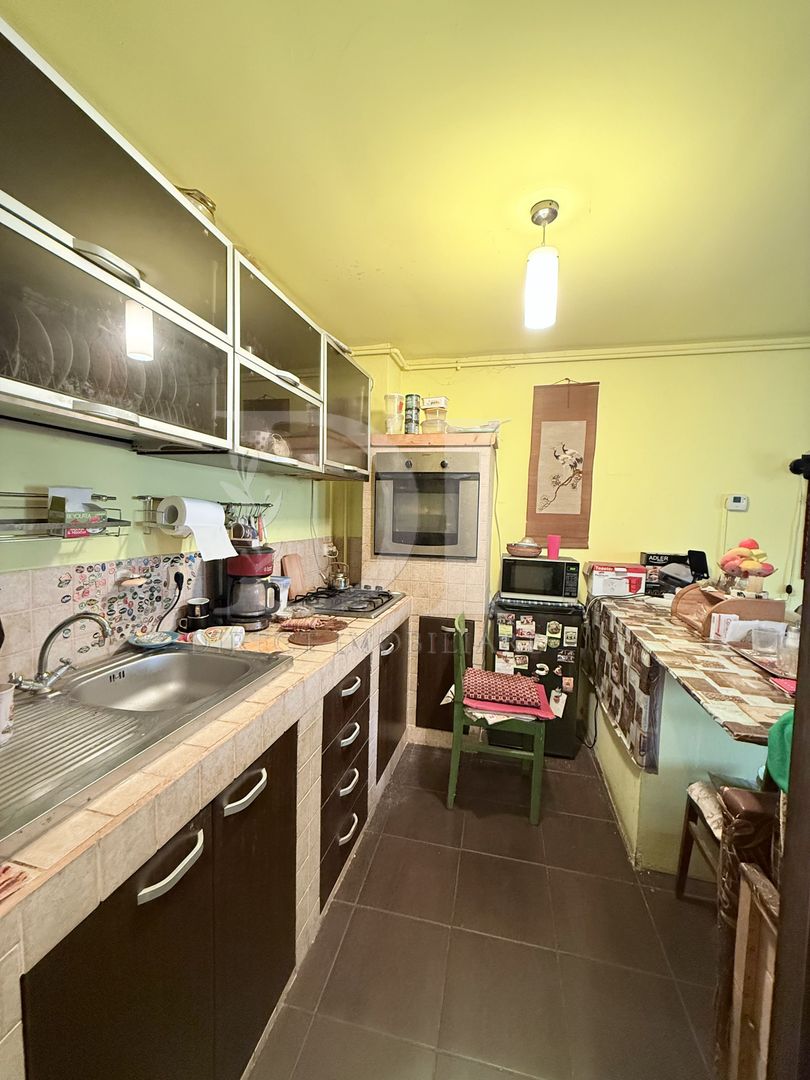 Apartament etaj intermediar / Zona Eroilor - Poză 2