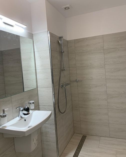 3 camere | Calea Victoriei | 4 balcoane | centrala - Poză 16