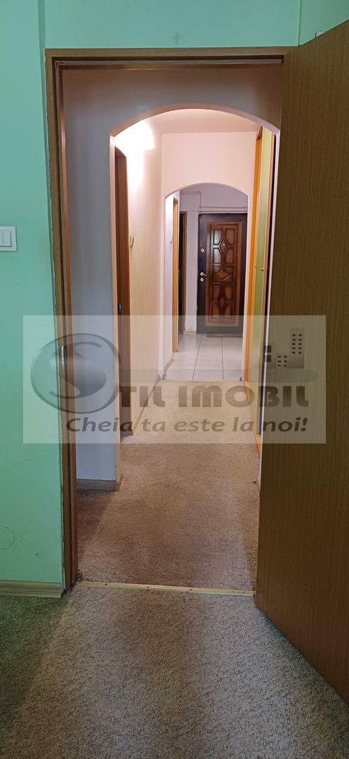 Apartament cu 3 camere si 2 bai, in Nicolina la etajul 3/4 ! - Poză 4