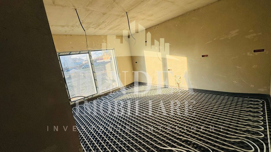 Casa individuala P+ M Pischia 167mp utili, 723mp teren - Poză 6