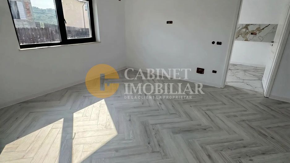 🏡 CASĂ DEOSEBITĂ  PLAN PARTER - BALCIU, MIROSLAVA! 🏡 - Poză 6