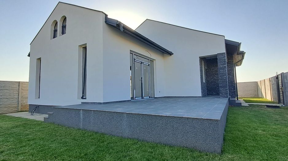Dragomoresti Deal, casa individuala, mutare in cel mai scurt timp!!! - Poză 1