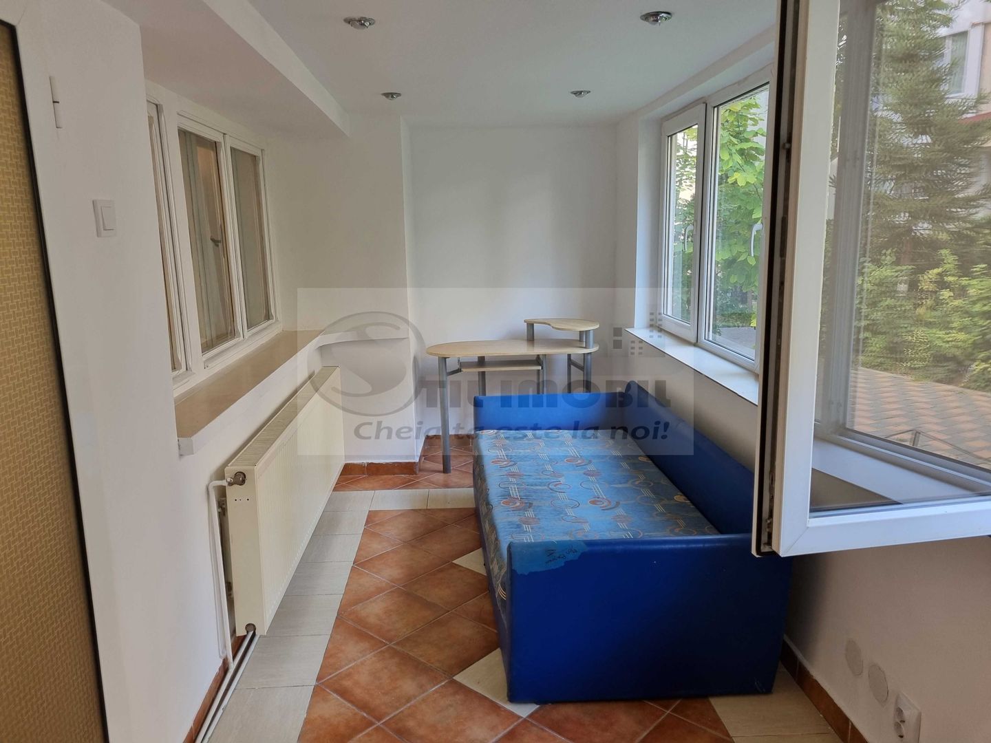 Inchiriere apartament 4 camere Nicolina - 690 euro - Poză 8